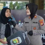 polres-metro-jakarta-utara-mengembalikan-motor-yang-dicuri-sindikat-maling-di-tanjung-priok-kepada-pemiliknya-dokistimewa-1771052274072_43